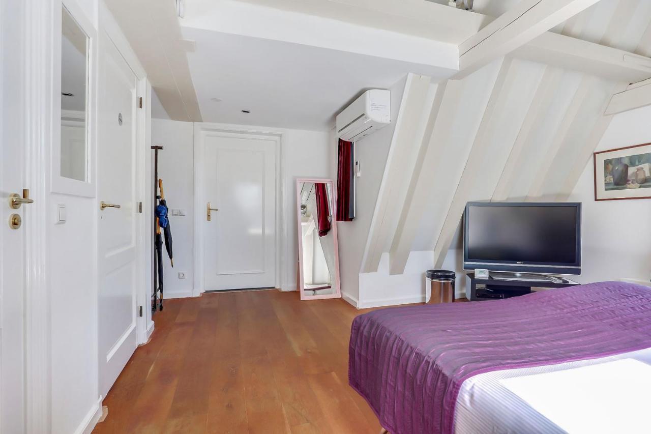 City-Centre, Canal-House, Luxurious , Stylish Bedroom, Ensuite Bathroom Amesterdão Exterior foto
