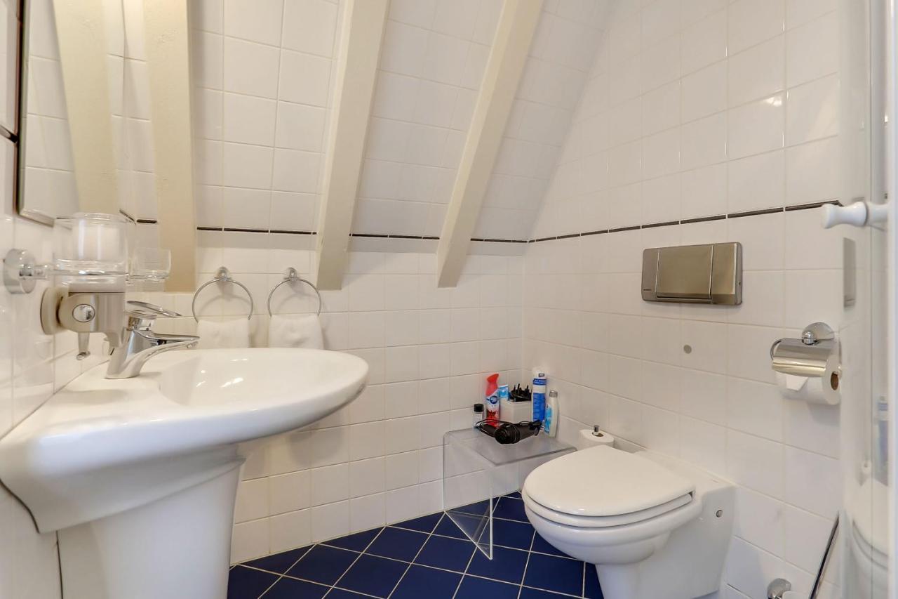 City-Centre, Canal-House, Luxurious , Stylish Bedroom, Ensuite Bathroom Amesterdão Exterior foto